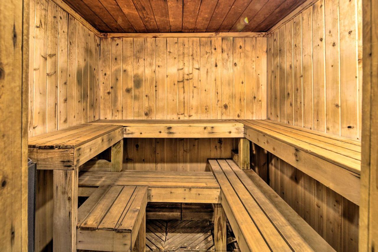 Mountain Condo With Views Near Hiking And Biking! Стоу Экстерьер фото